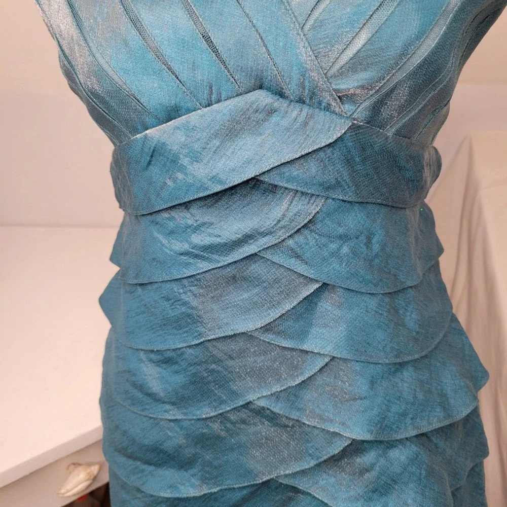 Adrianna Papell Petite Teal Blue Tiered Cocktail Party Dress 4P Shimmery Mermaid - Picture 4 of 12